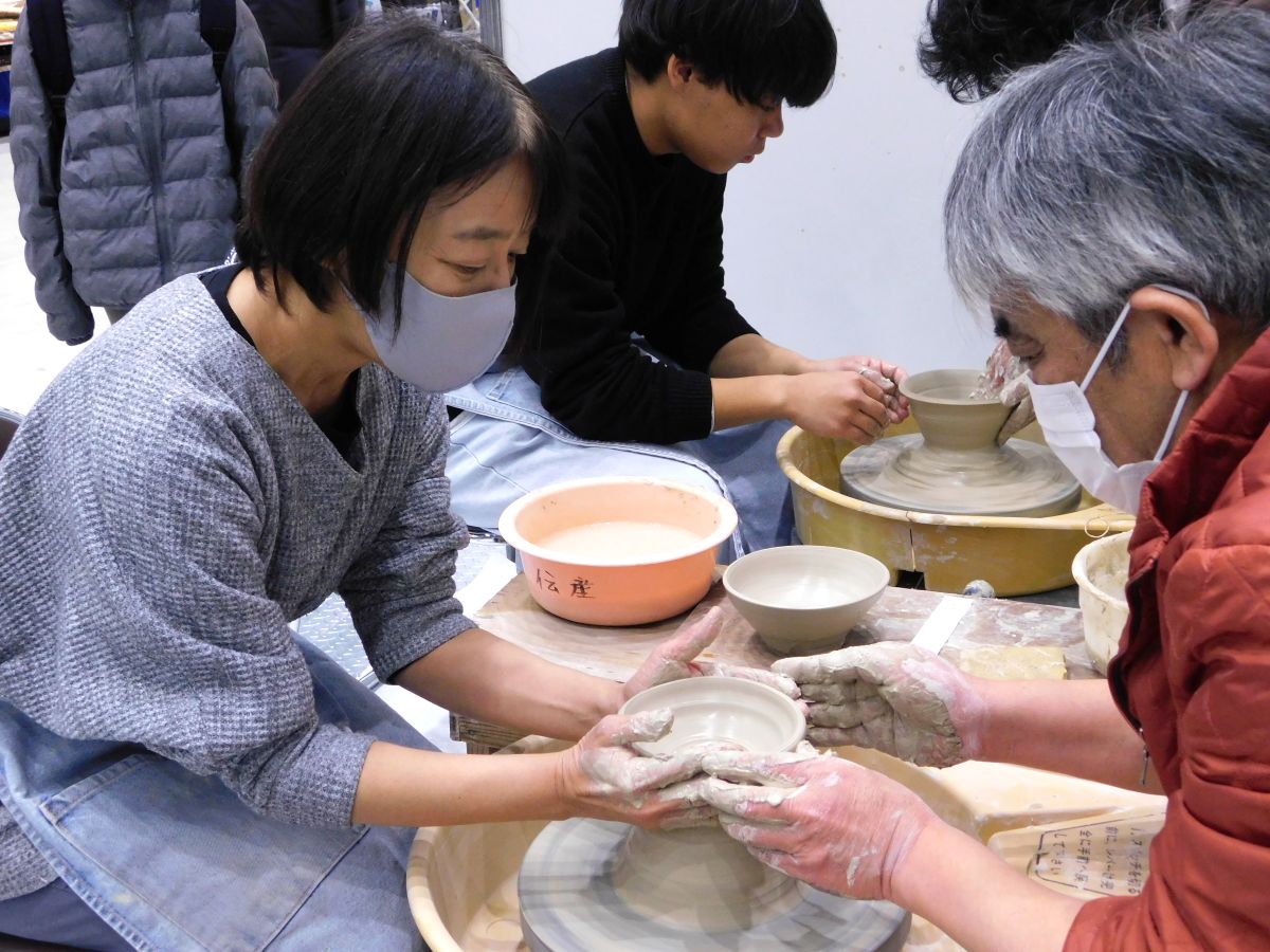 陶瓷器世界 in Port Messe Nagoya