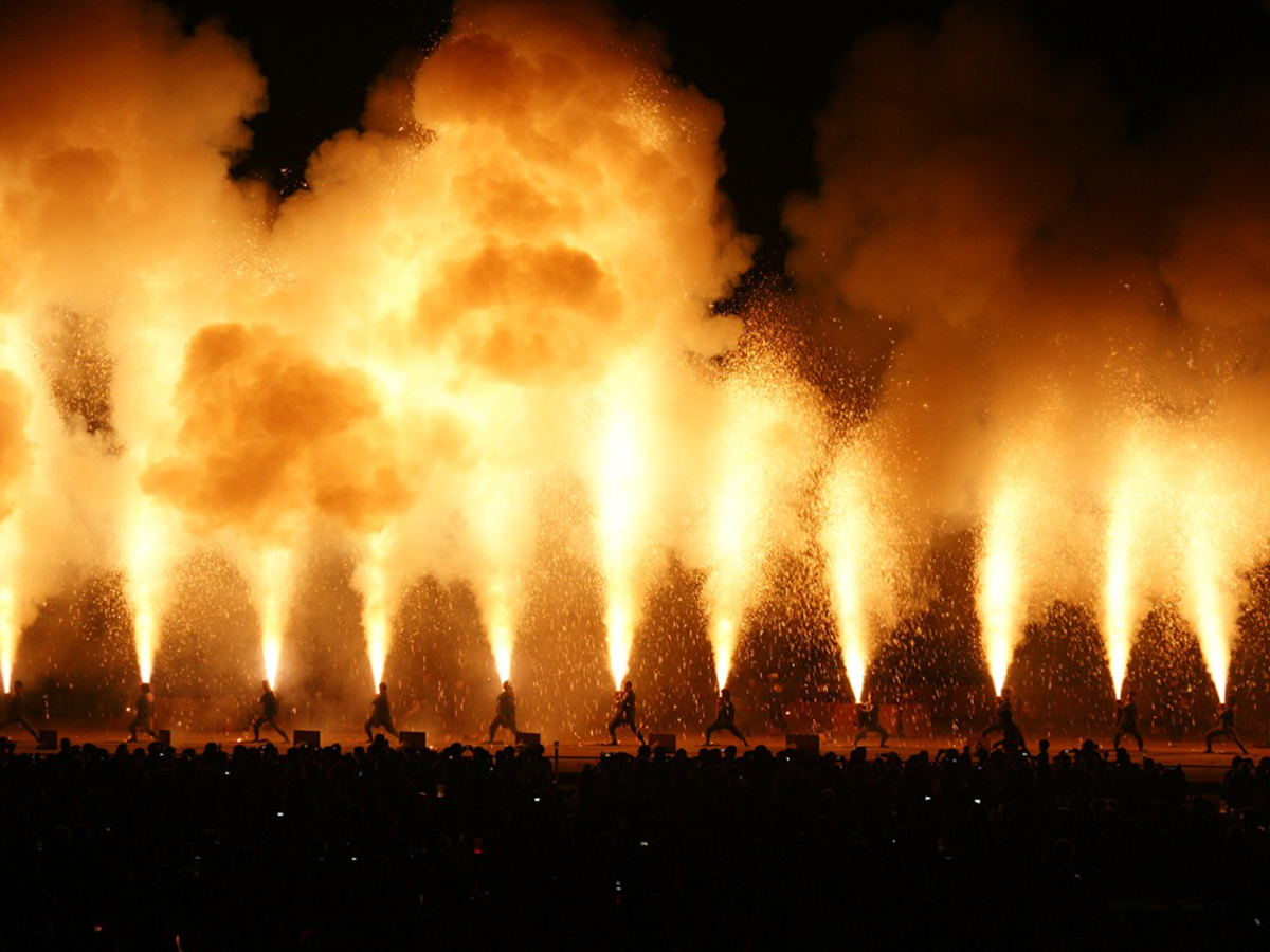 炎の祭典 